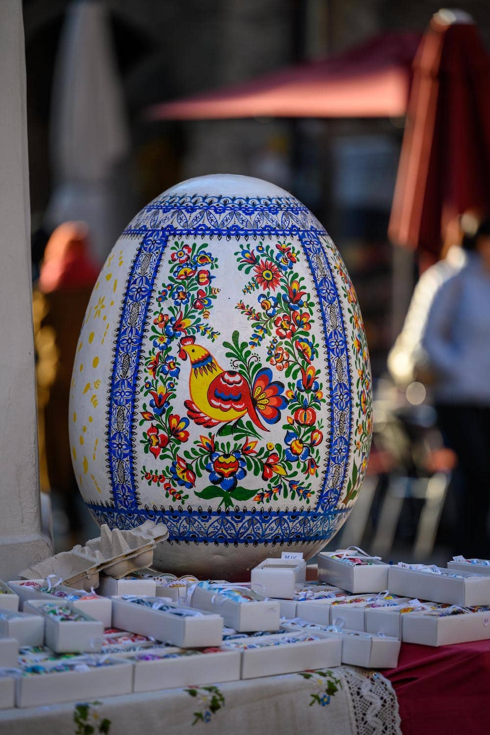 Ostermarkt in Innsbruck im Frühling.