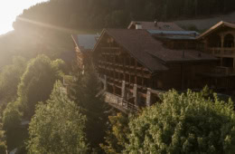 Naturhotel Lüsnerhof von außen