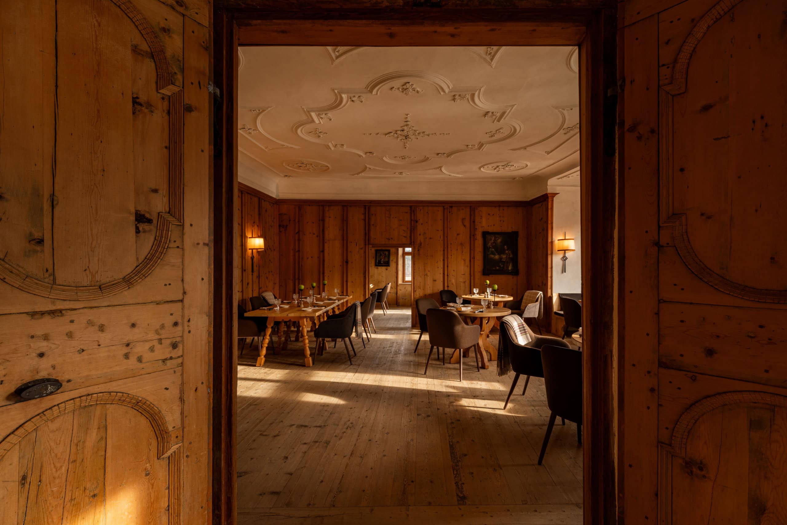 Restaurant im Castel Badia.