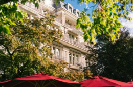 Brenners Park-Hotel von außen