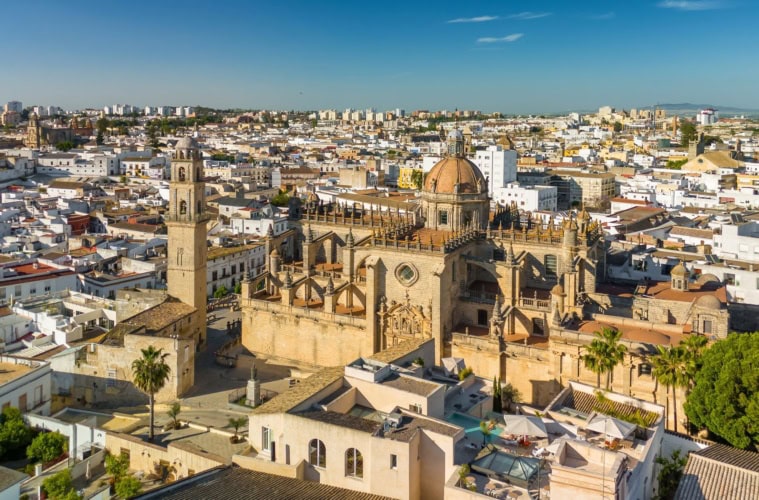 Luftaufnahme der Stadt Jerez de la Frontera