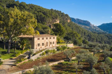 Fassade und Grundstück des Vestige Son Veri auf Mallorca