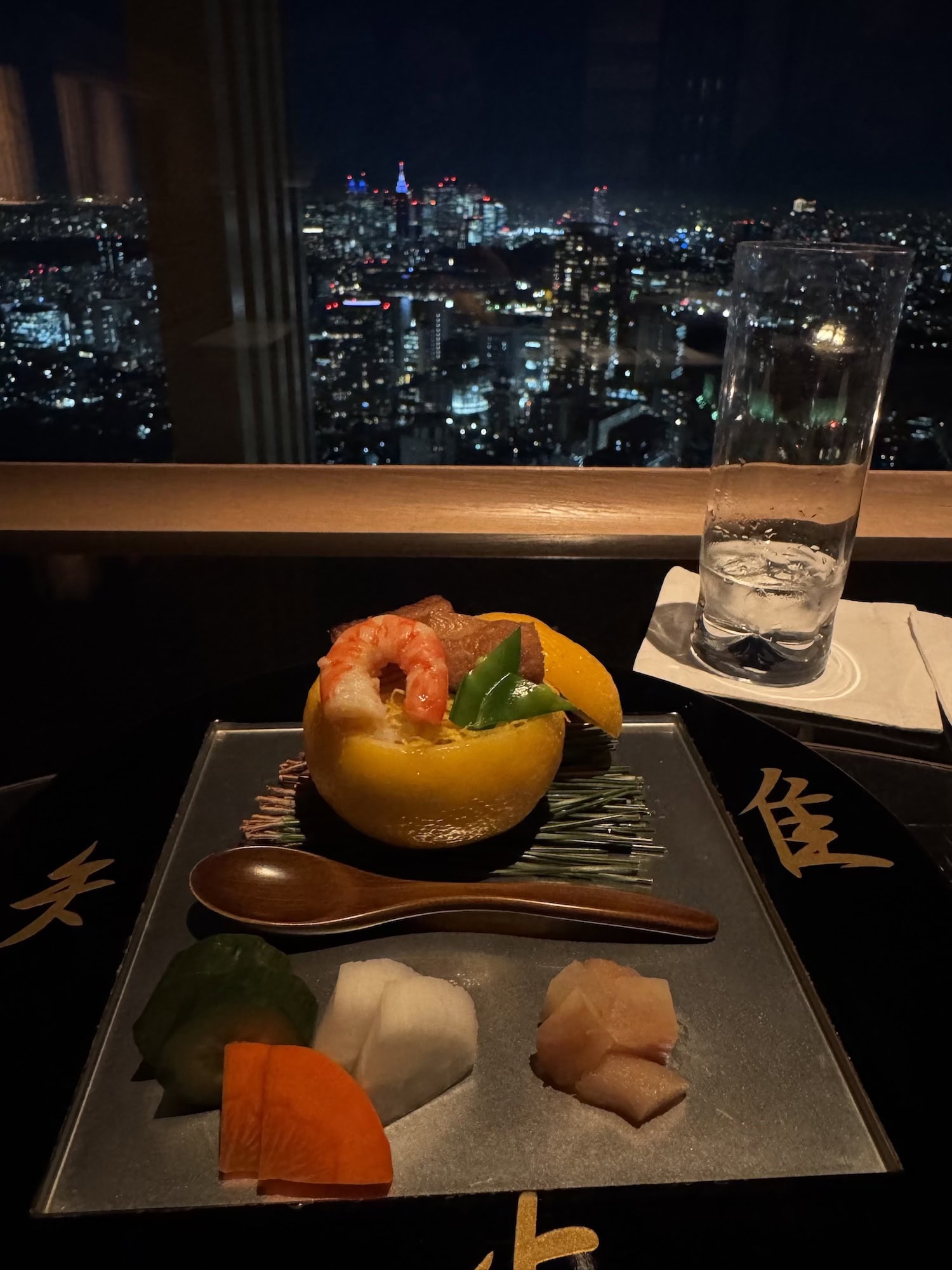Dinner im The Ritz-Carlton in Tokyo mit Aussicht