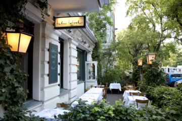 Terrasse vom Tulus Lotrek Berlin, unserem Restauranttipp