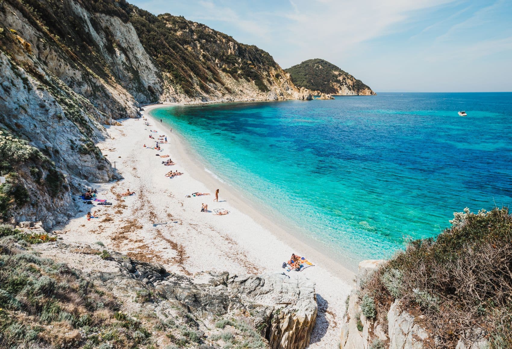 Sandstrand auf der Insel Elba in Italien 