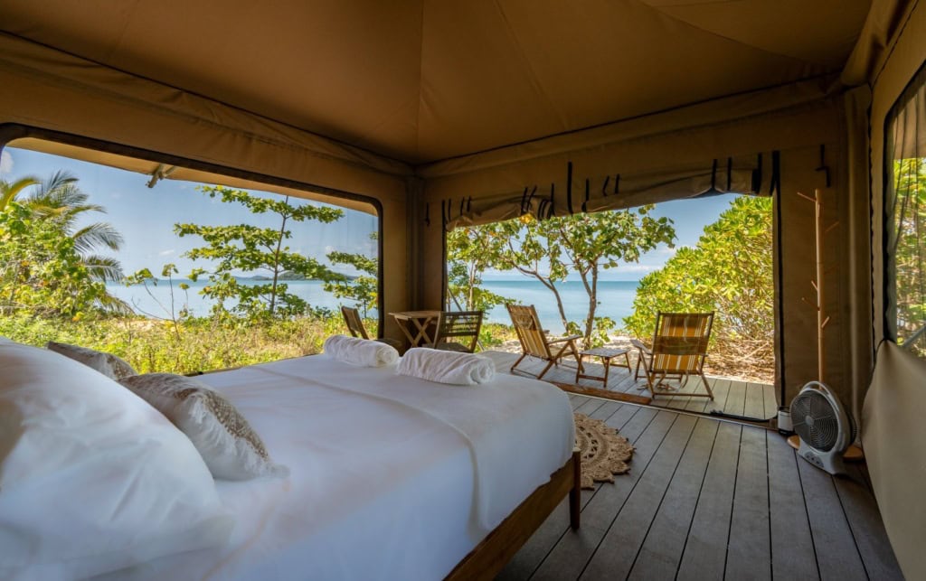 Inneneinrichtung in Zelt auf Dunk Island