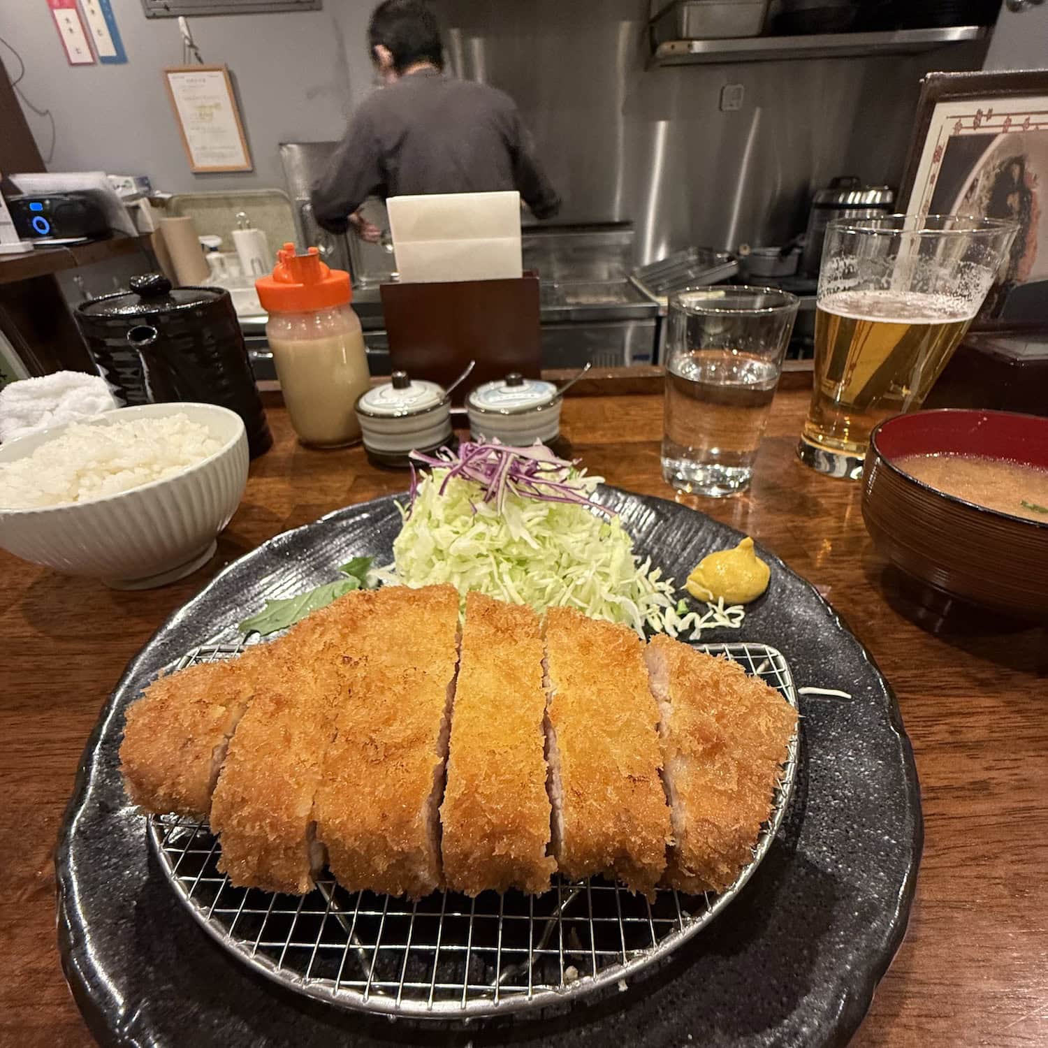 Japan wie ein Local: das Schnitzel Tonkatsu