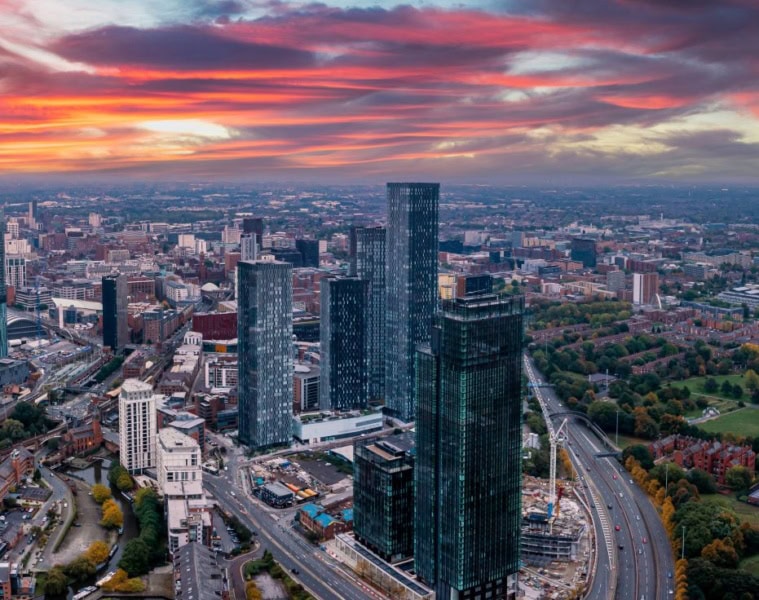 Blick auf die Skyline von Manchester in Großbritannien