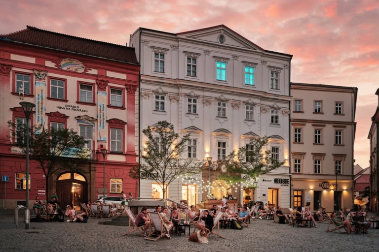 Second City Travel: 6 Städte, die den Hauptstädten in nichts nachstehen
