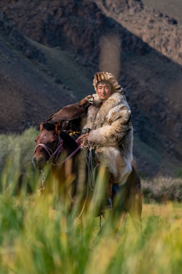 Mongolei im Herbst: Adlerjäger, goldene Wälder und ein Roadtrip durch den Altai