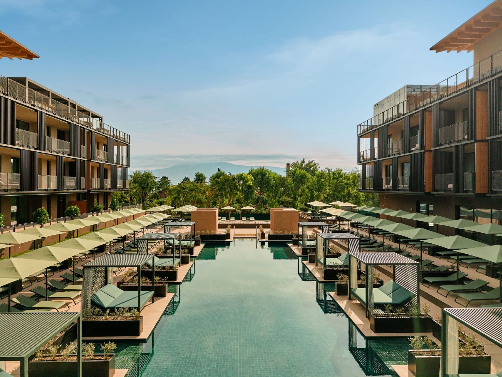 Neues Luxusresort am Gardasee: Falkensteiner eröffnet im September in Salò