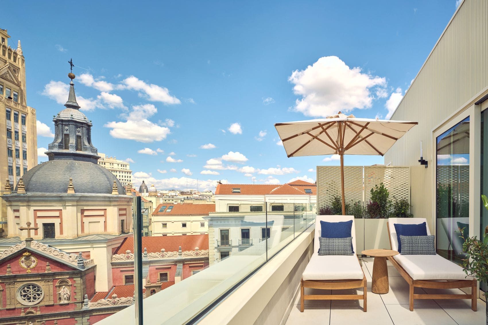 Im Viertel Las Cortes: Luxushotel in Madrid eröffnet mit Highlight für Foodies