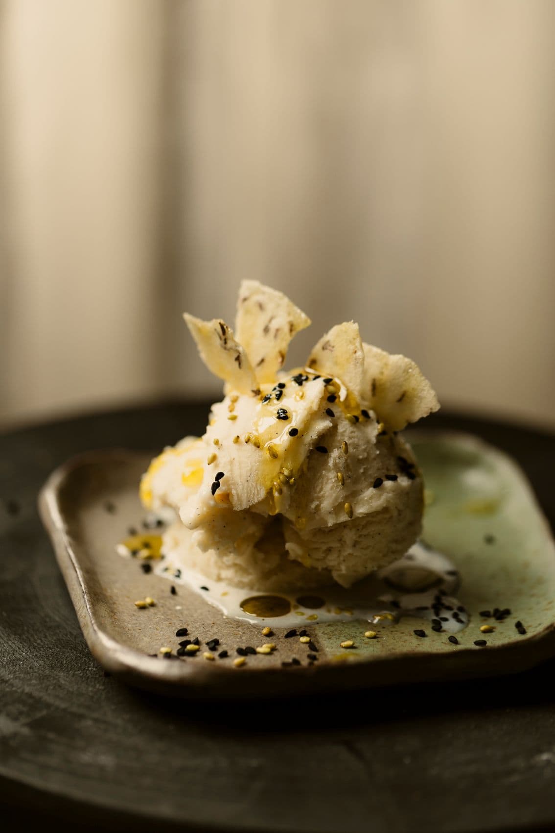 Eiskreation von FUMO in Paris zur Paris Fashion Week