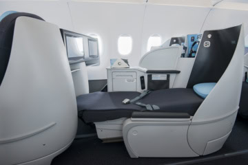 Business Class Sitz beid erAirline La Compagnie