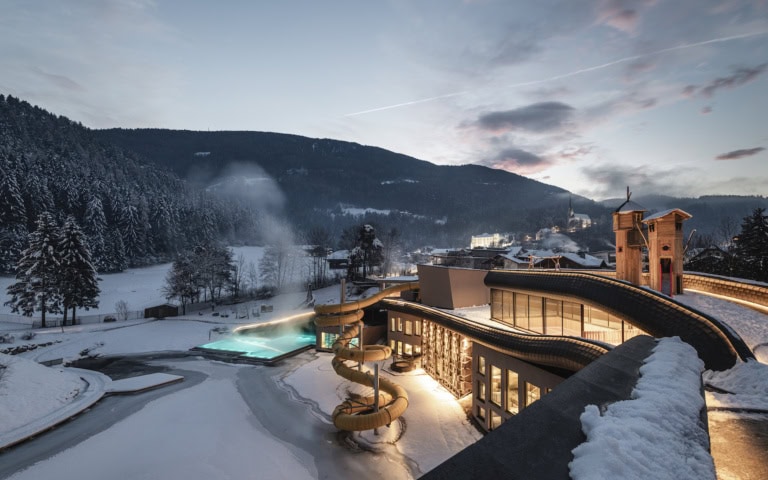 Falkensteiner Family Resort Lido: Familienhotel mit Skipiste auf dem Dach