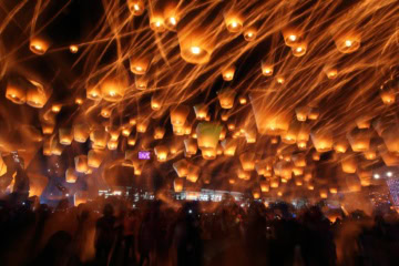 Chinesisches Laternenfest: Lichter in Pingxi in Taiwan