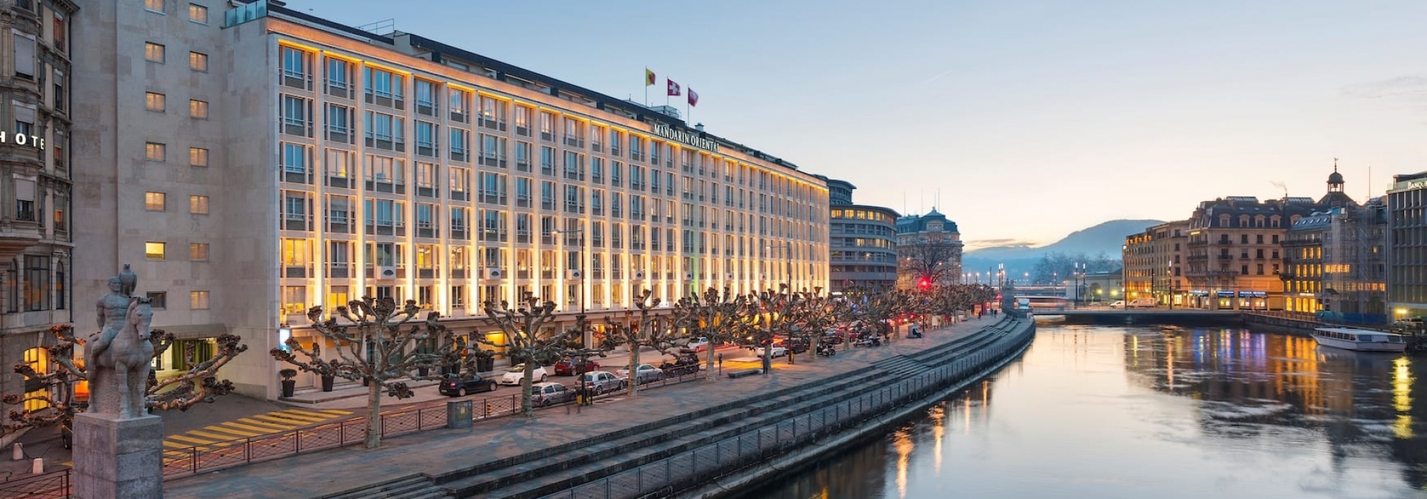 Swiss Deluxe Hotels: Das Mandarin Oriental in Genf am Abend